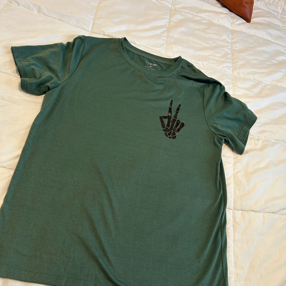 SHEIN Dark Green Peace Sign Tee
